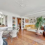 Grand Haussmannien Au Coeur De *